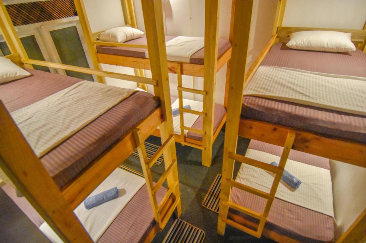 Jay'S Bunks-Kandy Hostel (Adults Only) Exteriör bild