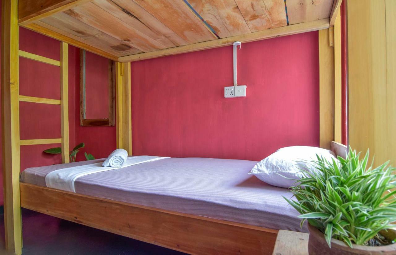 Jay'S Bunks-Kandy Hostel (Adults Only) Exteriör bild