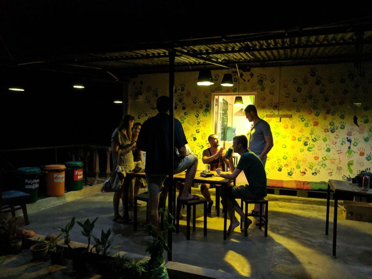 Jay'S Bunks-Kandy Hostel (Adults Only) Exteriör bild